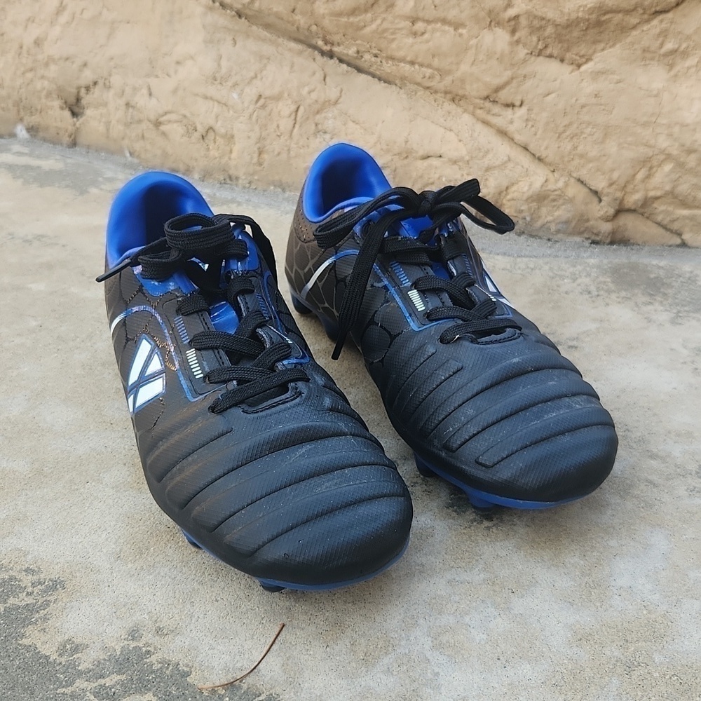 Vizari Avalon Soccer Cleats Black Blue Youth Size 5 Lace-Up Firm Ground FG